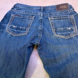 Ariat Men's Distressed Blue Denim Jeans with Contrast Stitching